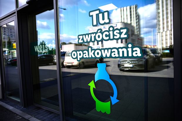 System kaucyjny w Polsce - automaty do zwrotu plastikowych butelek 1 System kaucyjny w Polsce - automaty do zwrotu plastikowych butelek